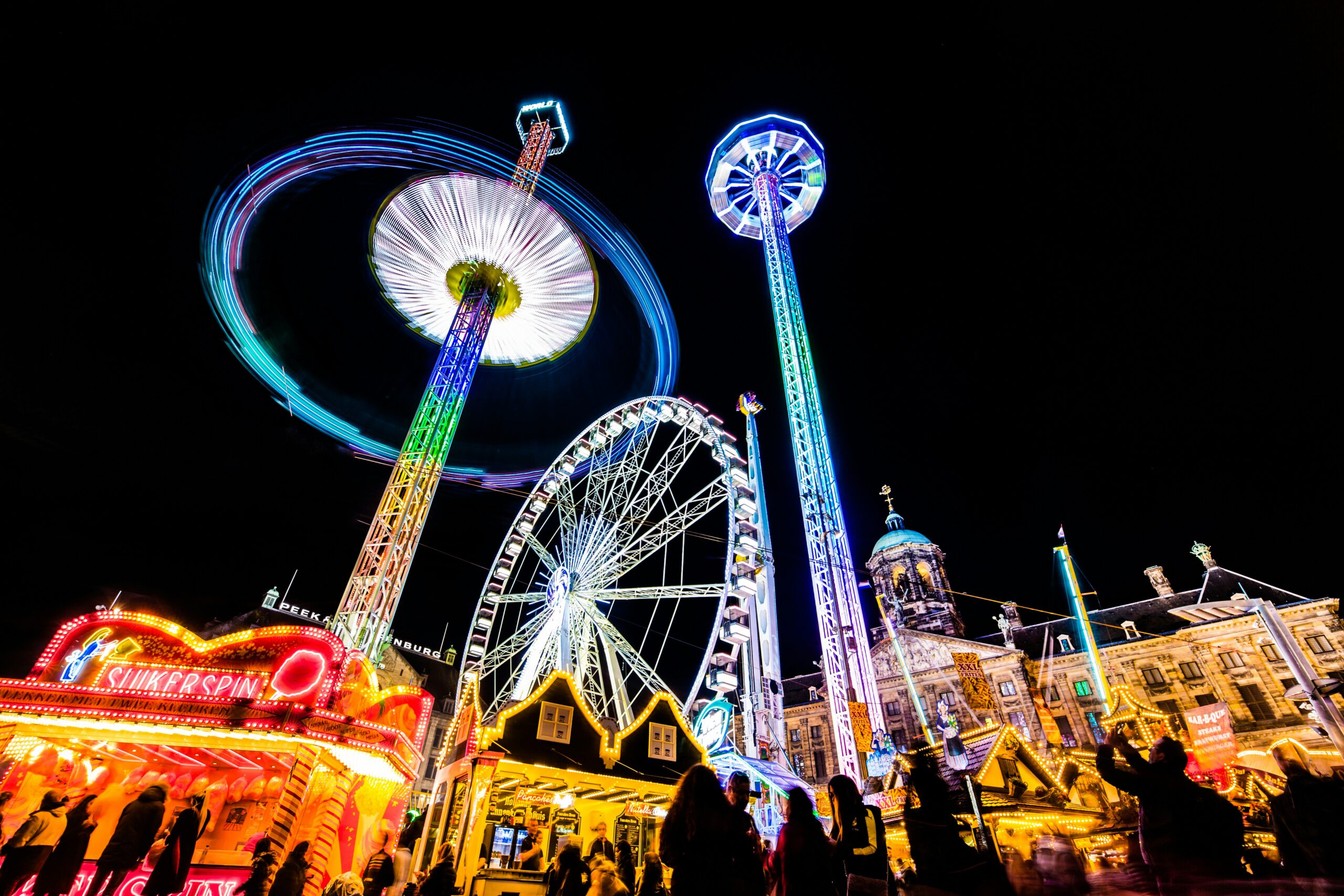 lighted carnaval during nighttime